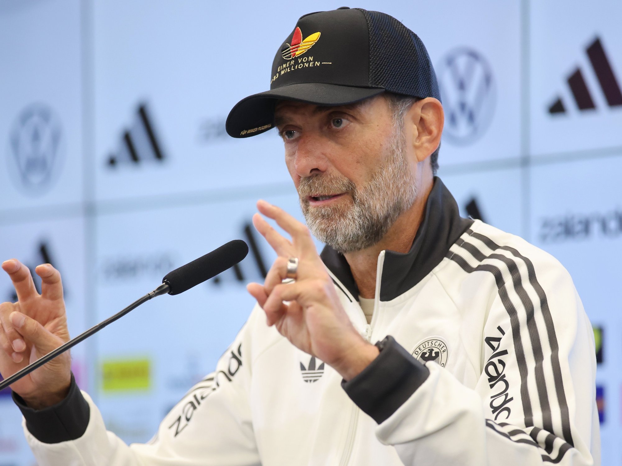 Jurgen Klopp wants to 'reclaim German flag' in dig at recent AfD victory