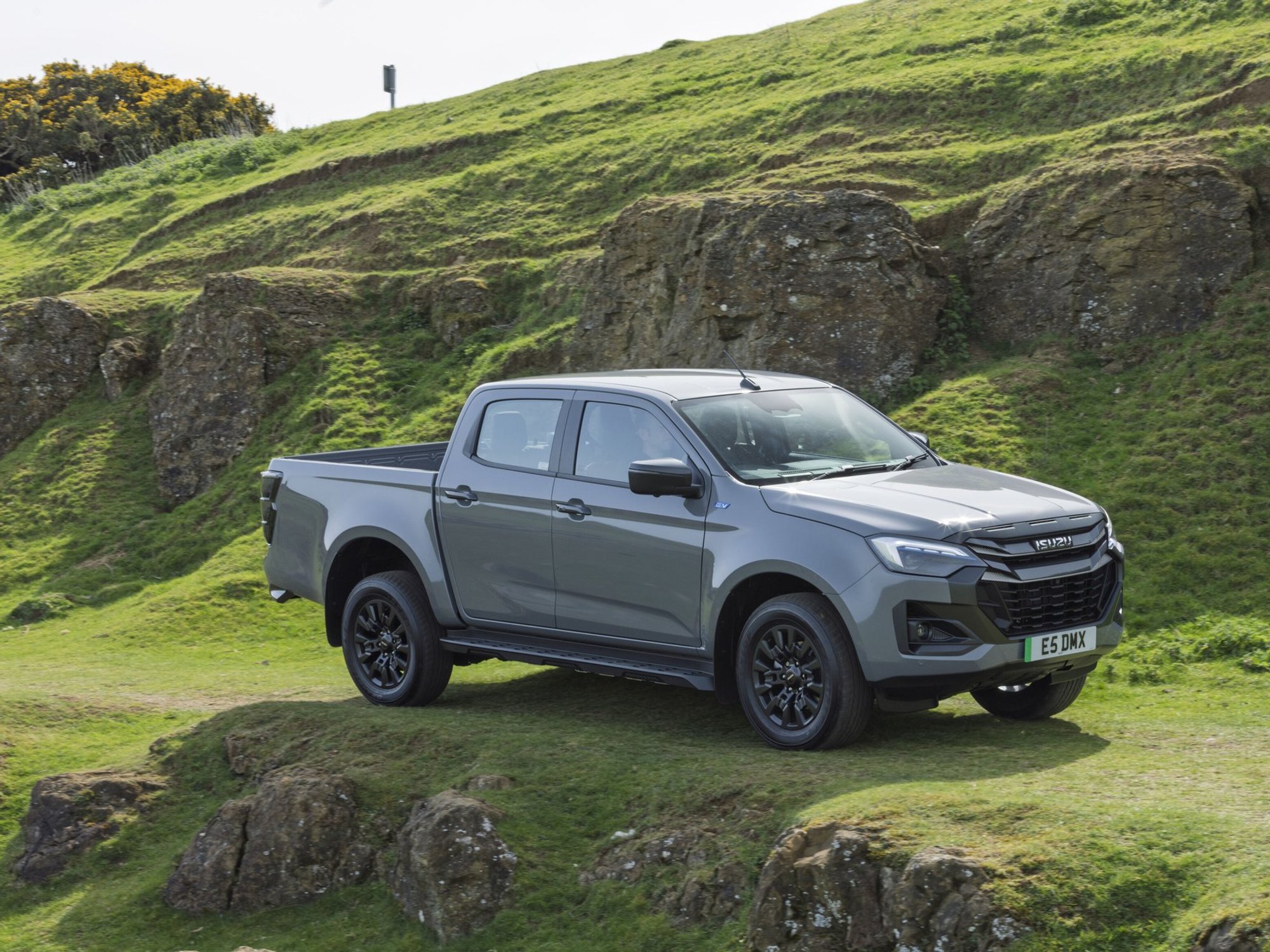 Isuzu double cab pick-up truck