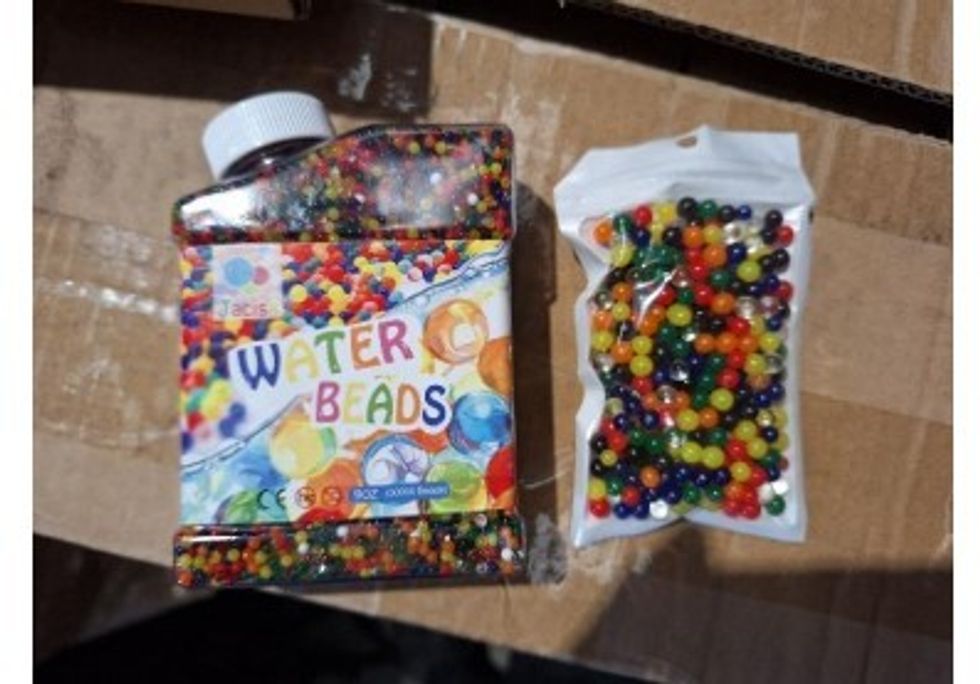 JACISK Water Beads sold via Amazon