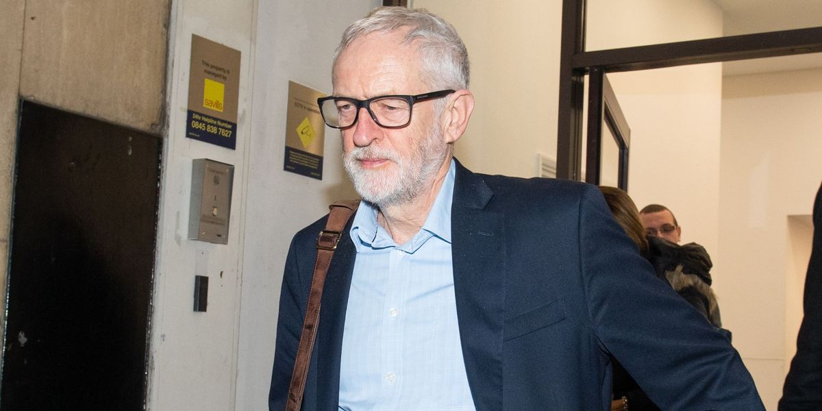 Corbyn to be banned from running as Labour MP at next election in crunch meeting