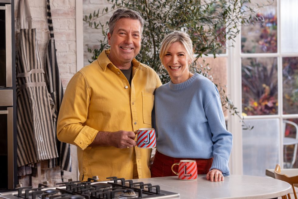 John and Lisa's Weekend Kitchen