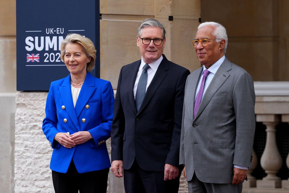 Keir Starmer alongside Ursula von der Leyen