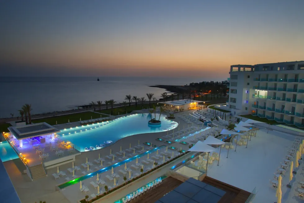King Evelthon Beach Hotel and Resort