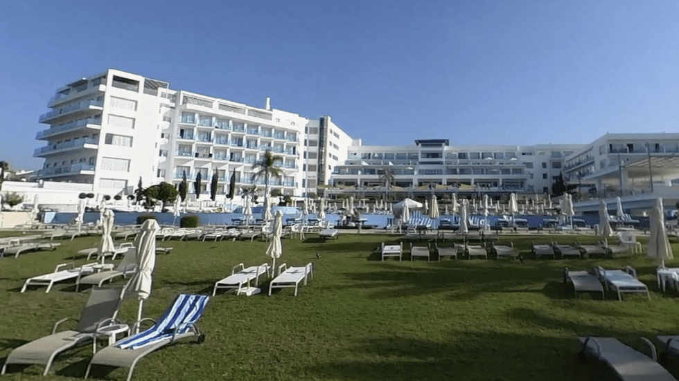 King Evelthon Beach Hotel in Chlorakas, near Paphos