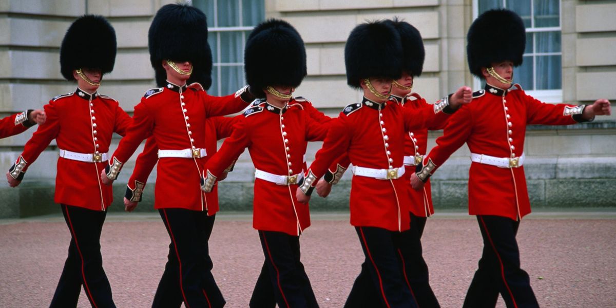 Iconic King's Guard bearskin hats face axe as MPs demand tradition is 'modernised' for 'ethical standards'