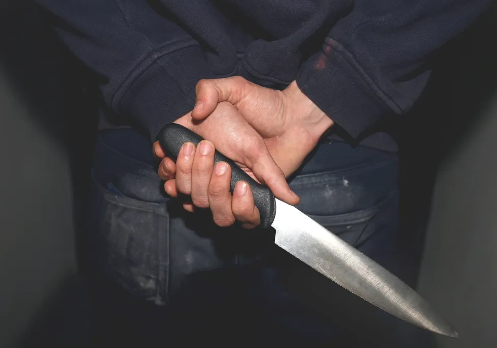 knife