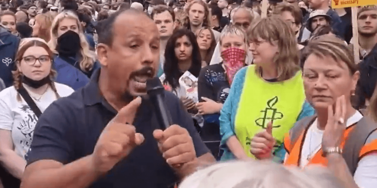 Labour councillor suspended after being filmed calling for ‘cut throats’ at London ‘anti-racist’ demo
