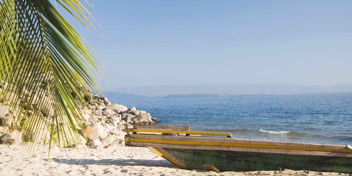 British holidaymakers urged to heed travel advice as tourists face health risks in African holiday spot