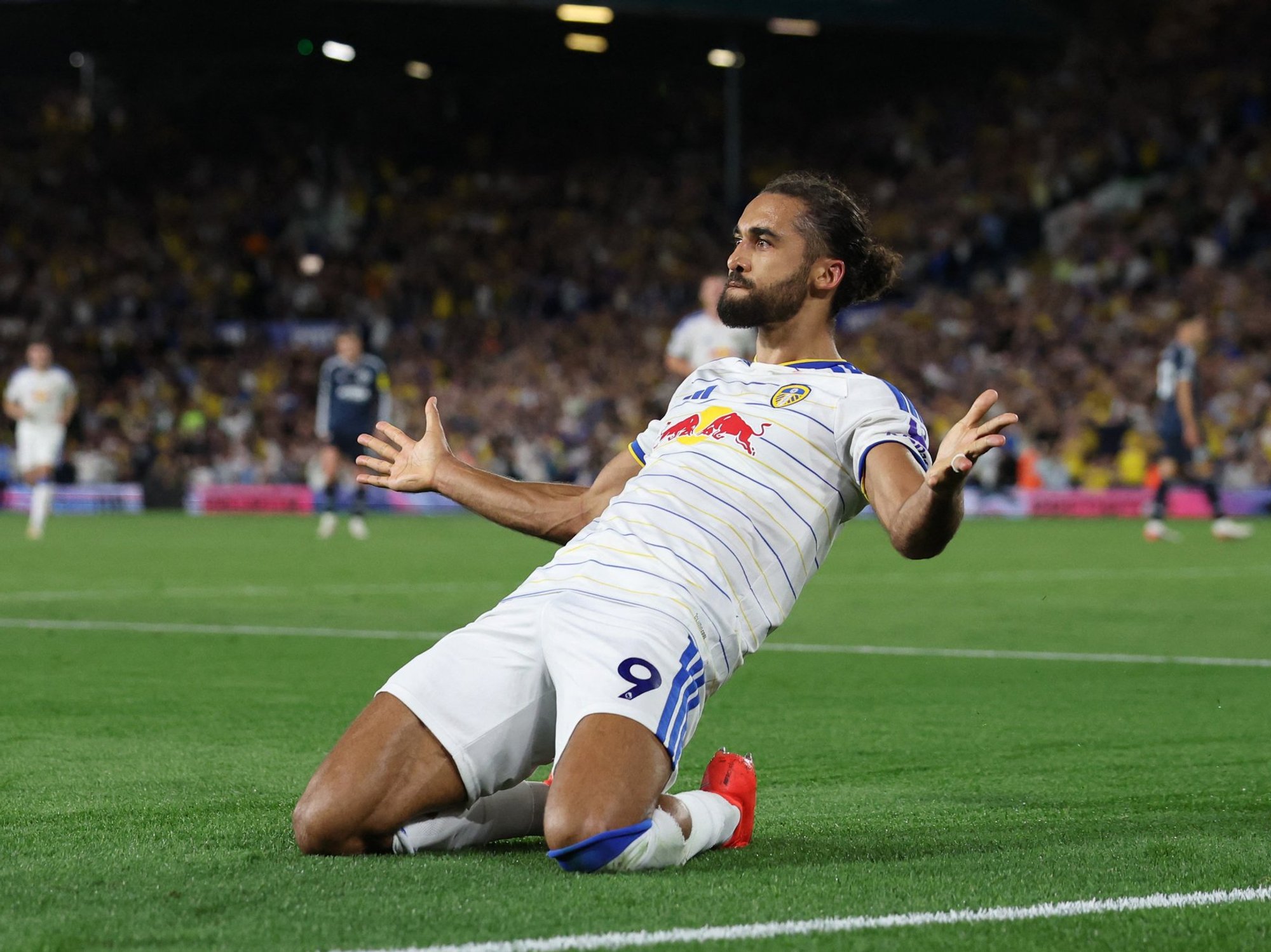 Leeds have smashed Newcastle 4-1 and risen up to third in the Premier League
