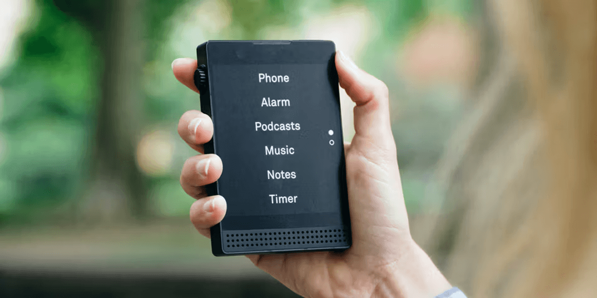 Light Flip is a new phone with no TikTok, Instagram, or YouTube — just in time for UK social media ban