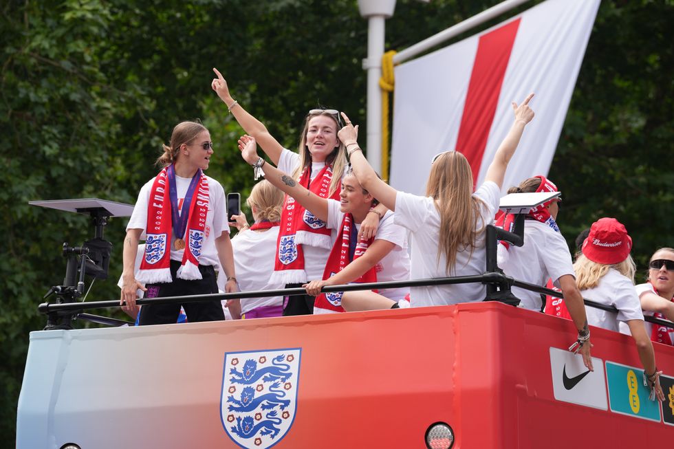 Lionesses