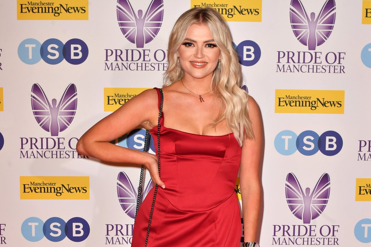 Lucy Fallon