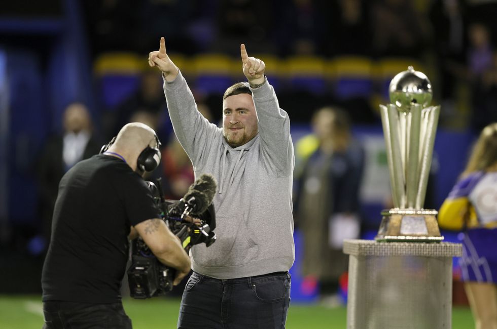 Luke Littler wants to see Warrington Wolves win the Super League title