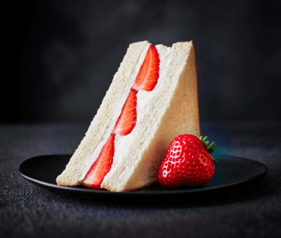 M&S Red Diamond Strawberry & Creme Sandwich