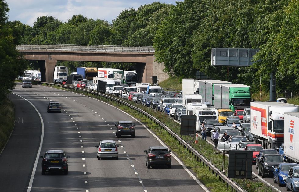 M6 traffic