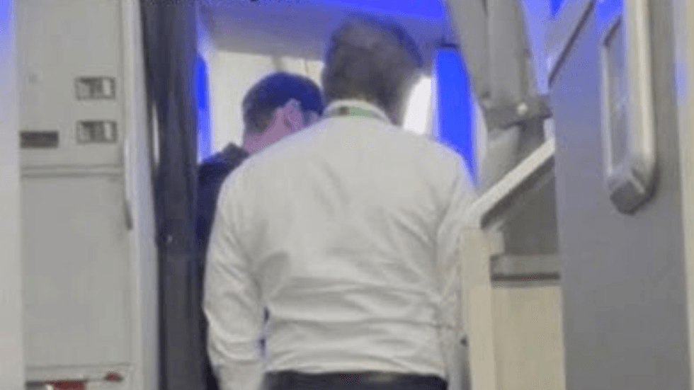 Man on American Airlines flight