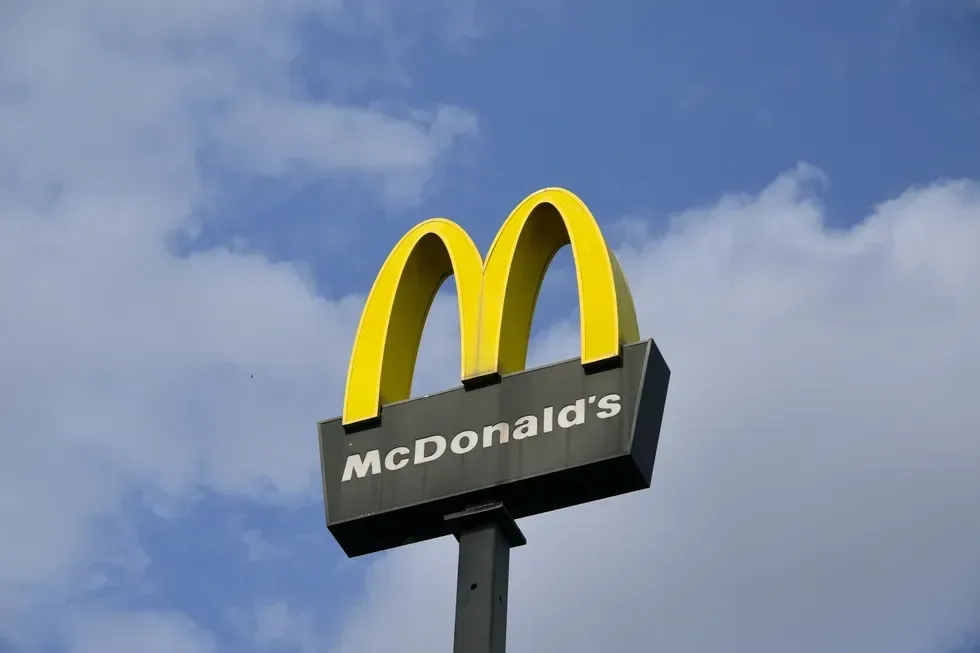 McDonald's sign
