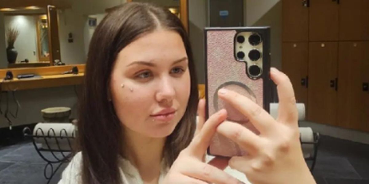 Benefits claimant lies about how much she receives in welfare in order to 'rage bait' social media users