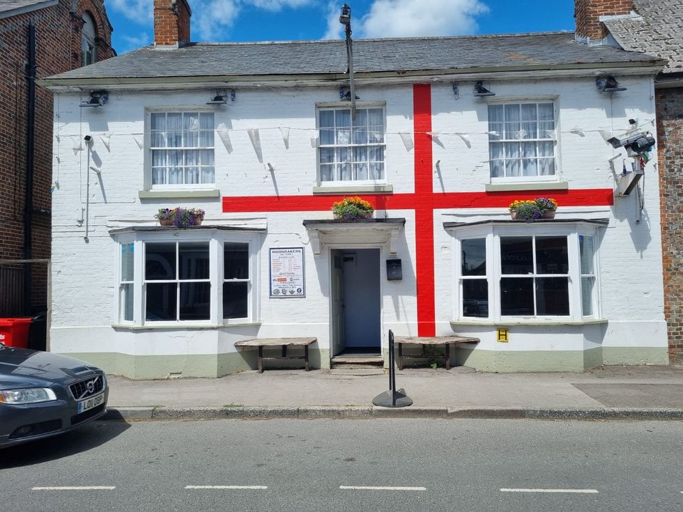 Moonrakers Inn