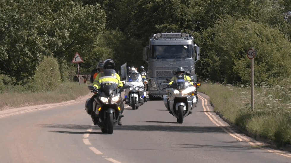 More than 100 bikers have given a new memorial a guard on honour