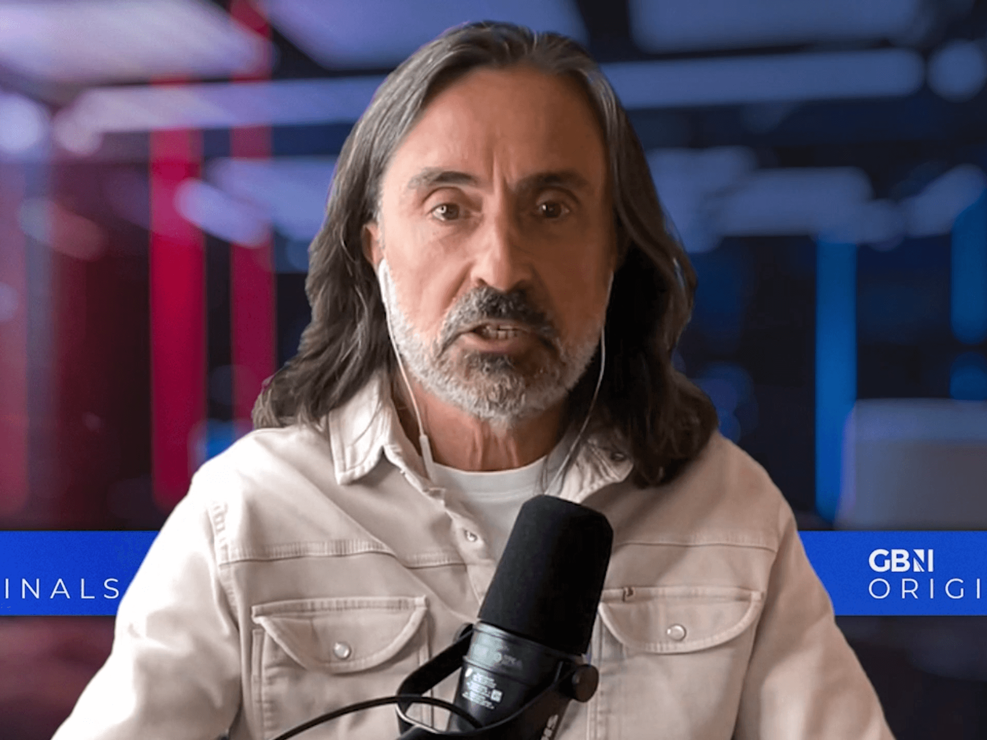 Neil Oliver