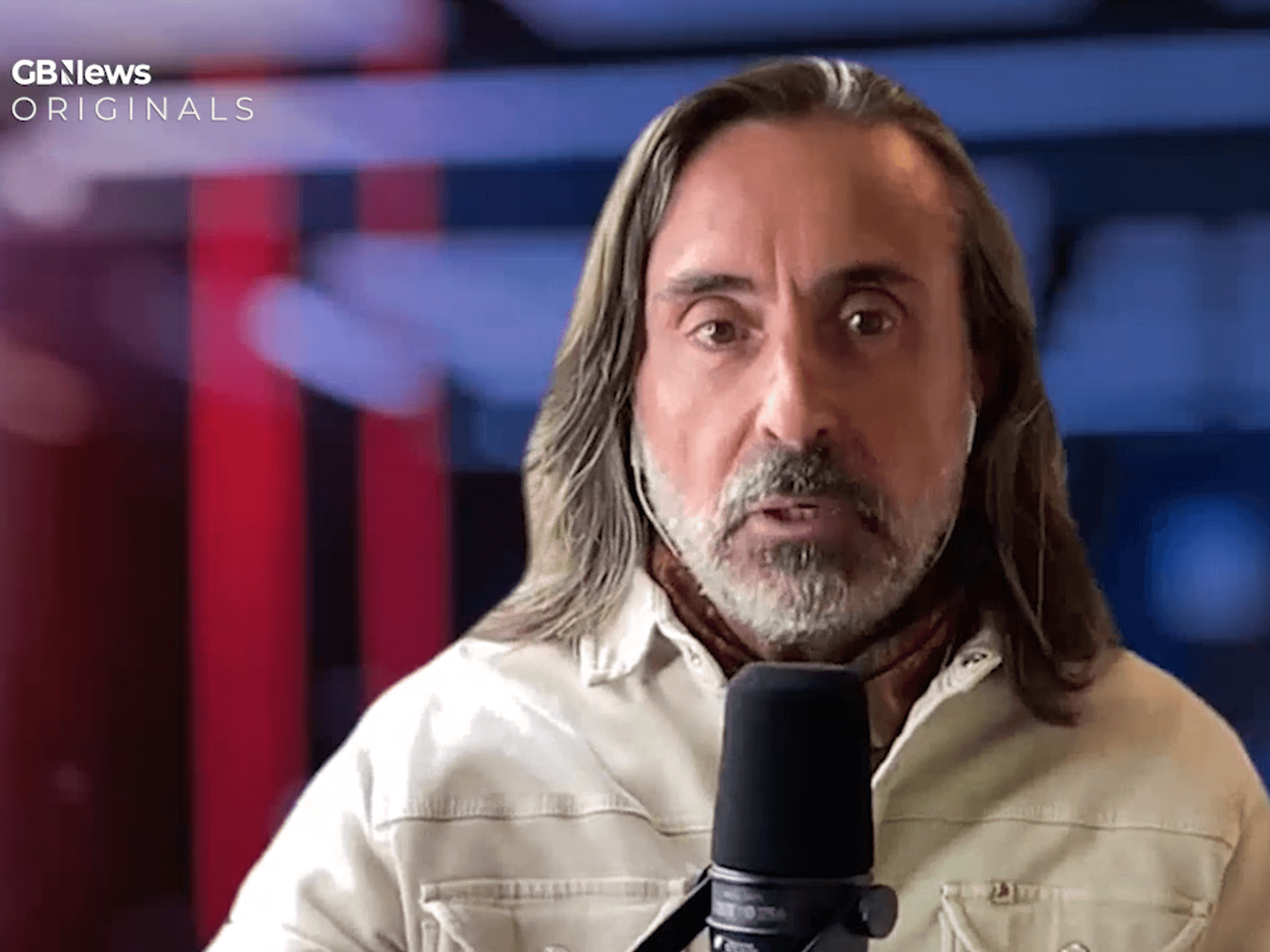 Neil Oliver