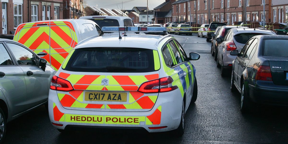Neighbour row plea issued by police force after officers left irritated by repeat emergency call outs
