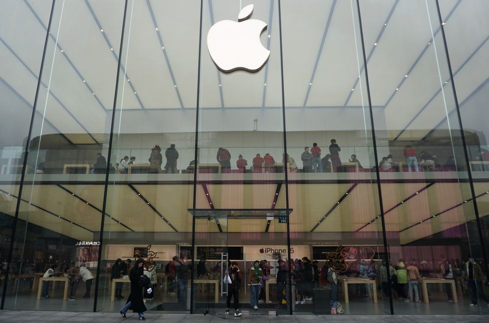 Outside of Apple shop