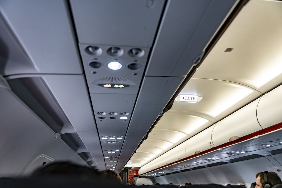 Overhead locker