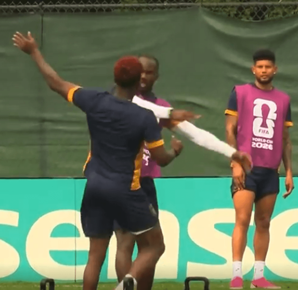 Panama stars Cecilio Waterman and Jose Luis Rodriguez had to be separated