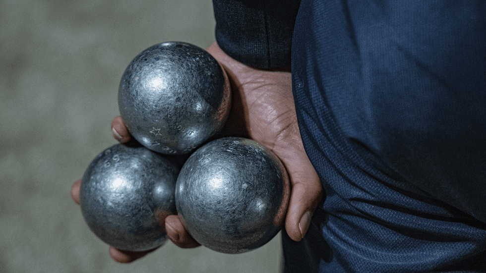Petanque balls