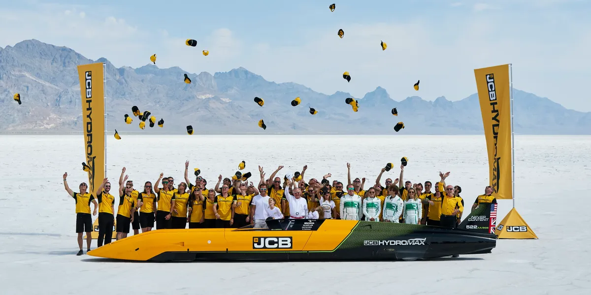 JCB sets new world land speed record in British-built Hydromax car