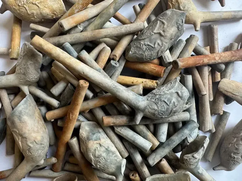 Pipes discovered on Bahamas ship