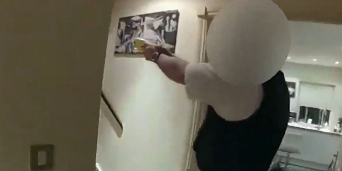 WATCH: Horror moment police officer tasers girl, 10, brandishing garden shears