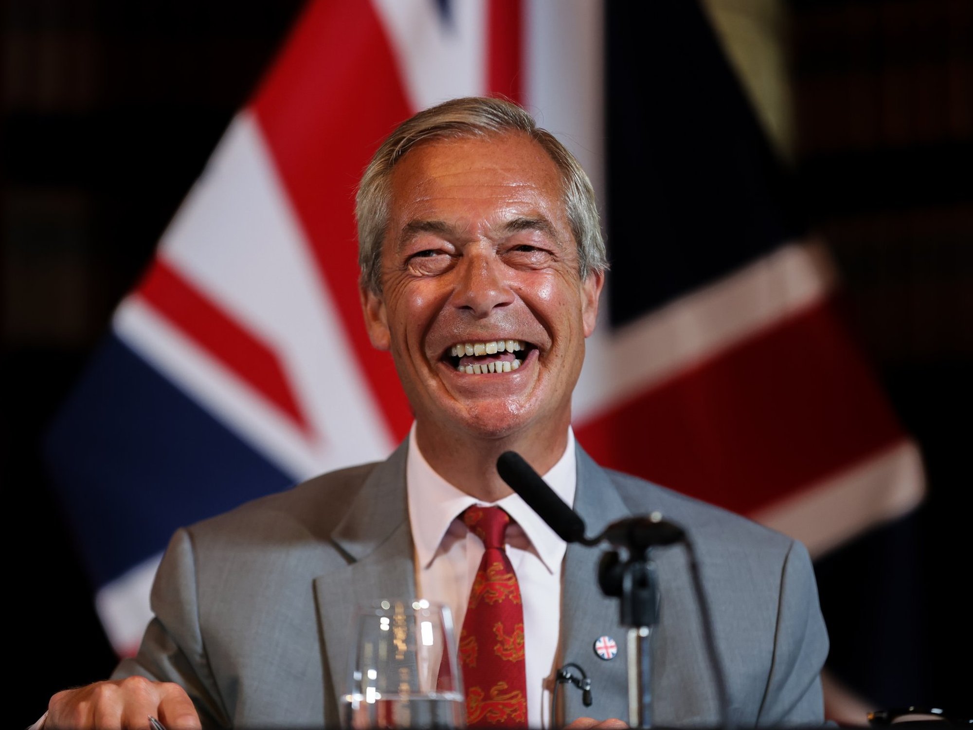 POLL OF THE DAY: Has Nigel Farage’s Clacton victory dealt a blow to the establishment? VOTE NOW