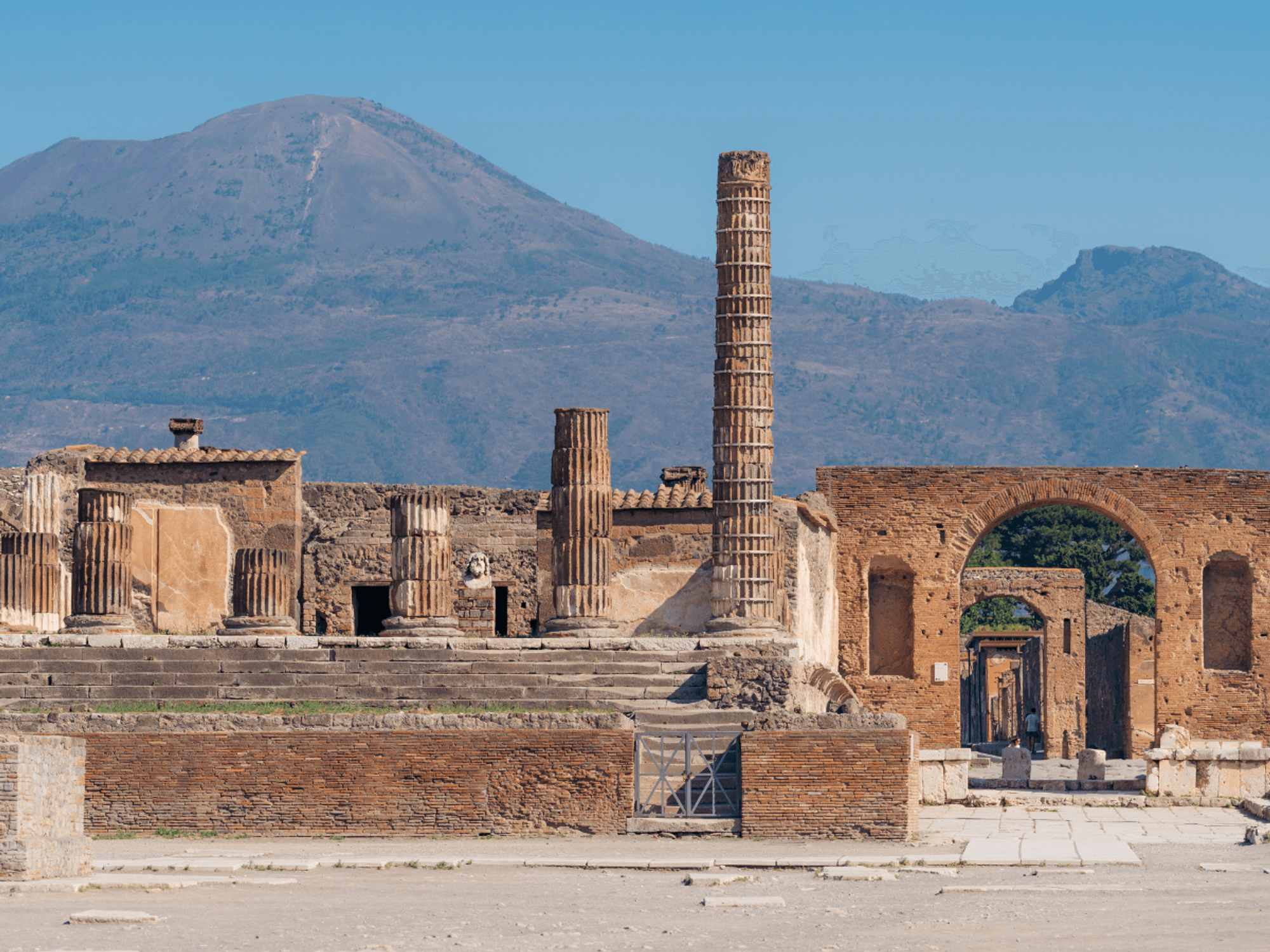 Pompeii ruins