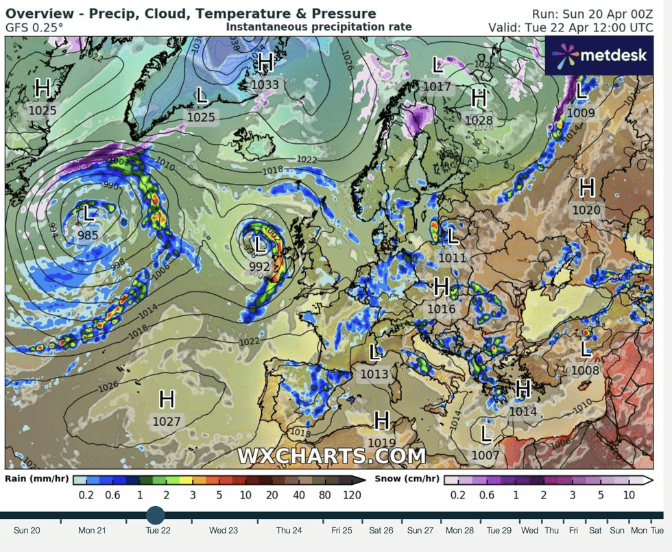 Rain rattles in through the start of the week