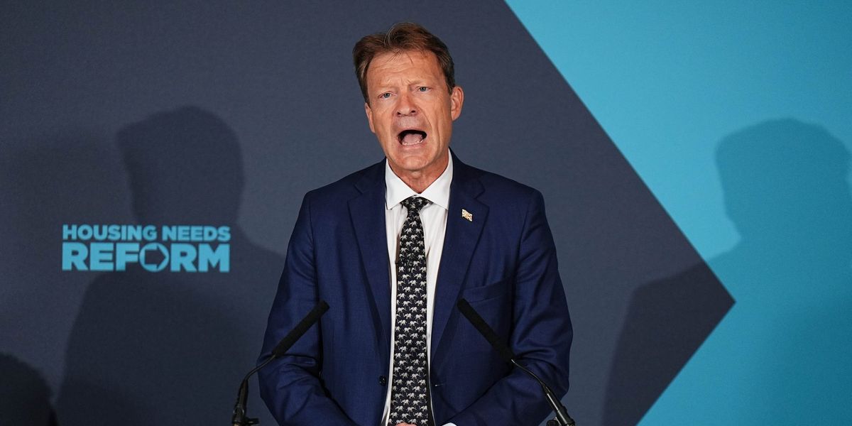 Reform to evict foreign nationals from social housing with pledge to end rewards for claiming welfare