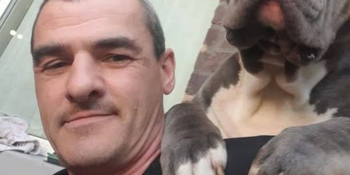 Asylum hotel protester who tried to break into building wearing a Union flag avoids prison