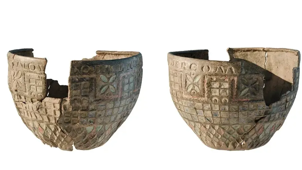 Roman cup