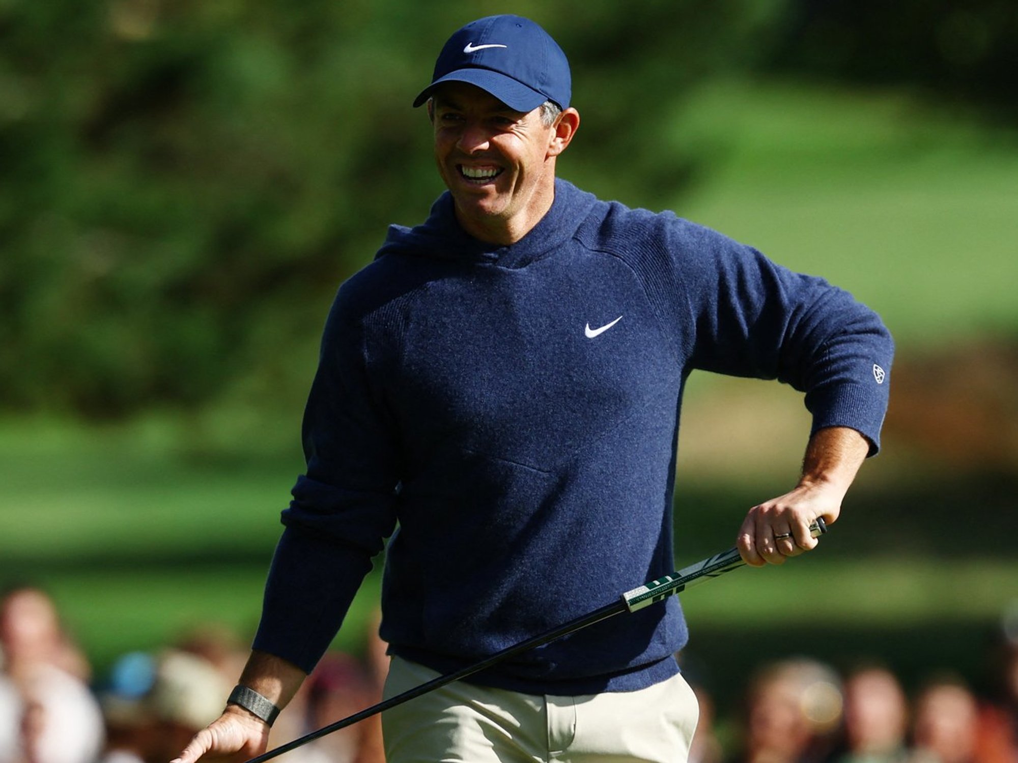 Rory McIlroy produced a breathtaking round at Wentworth on Wednesday, only to be denied a place in the record books because of a golf technicality