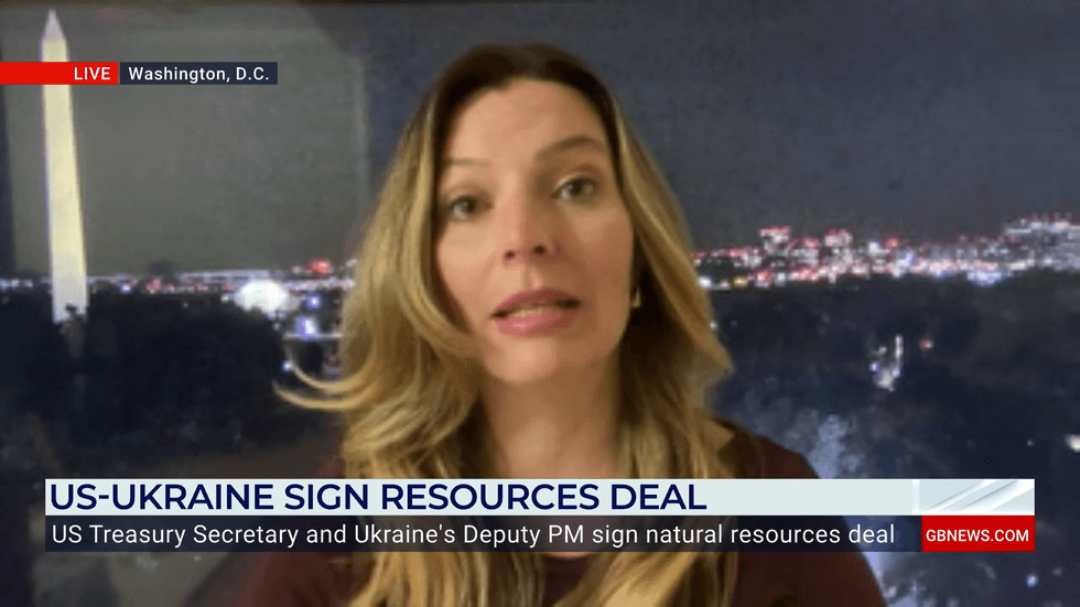 Sara Firth