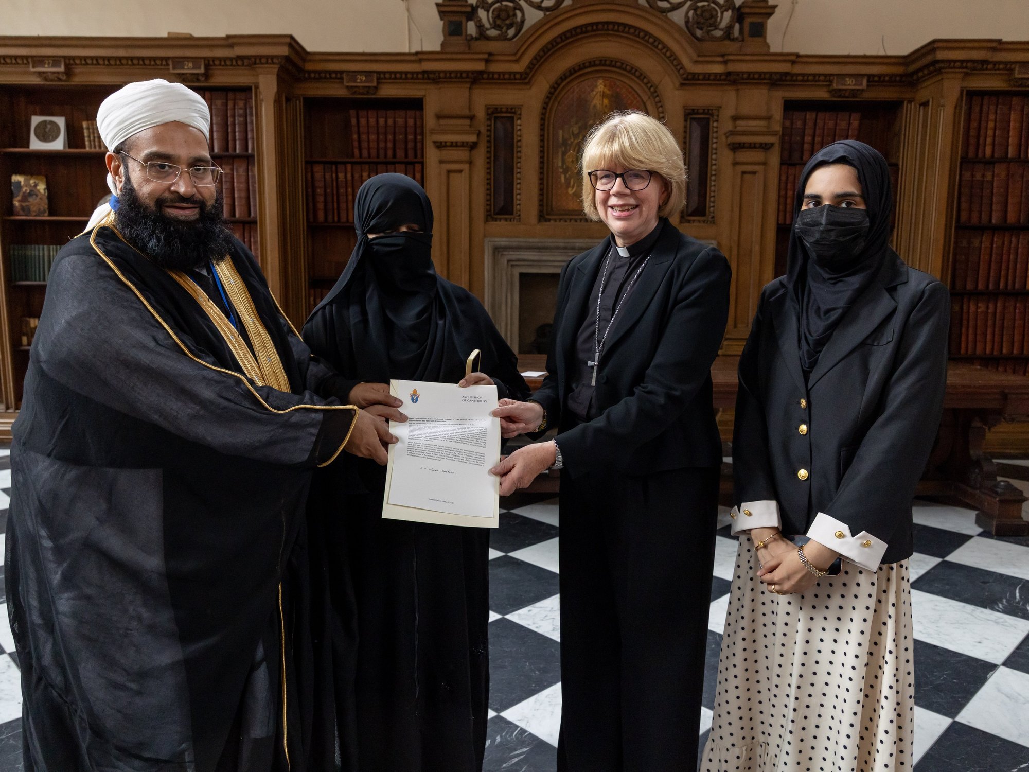 Sarah Mullally and Hafiz Muhammad Tahir Mehmood Ashrafi