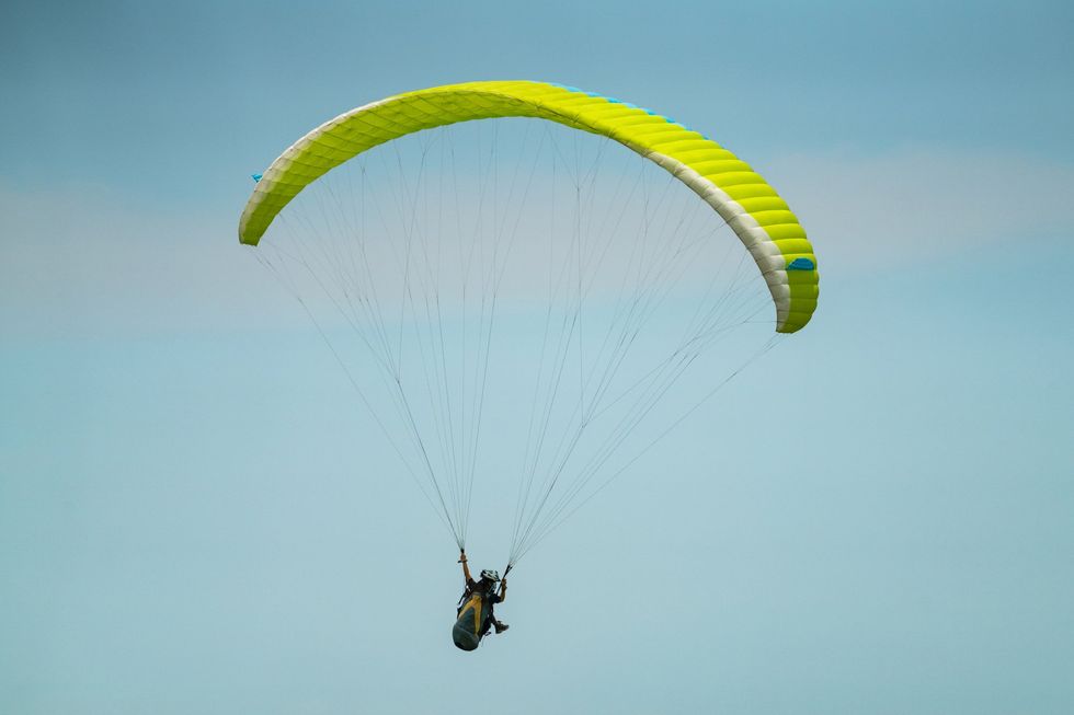Skydiver (stock)