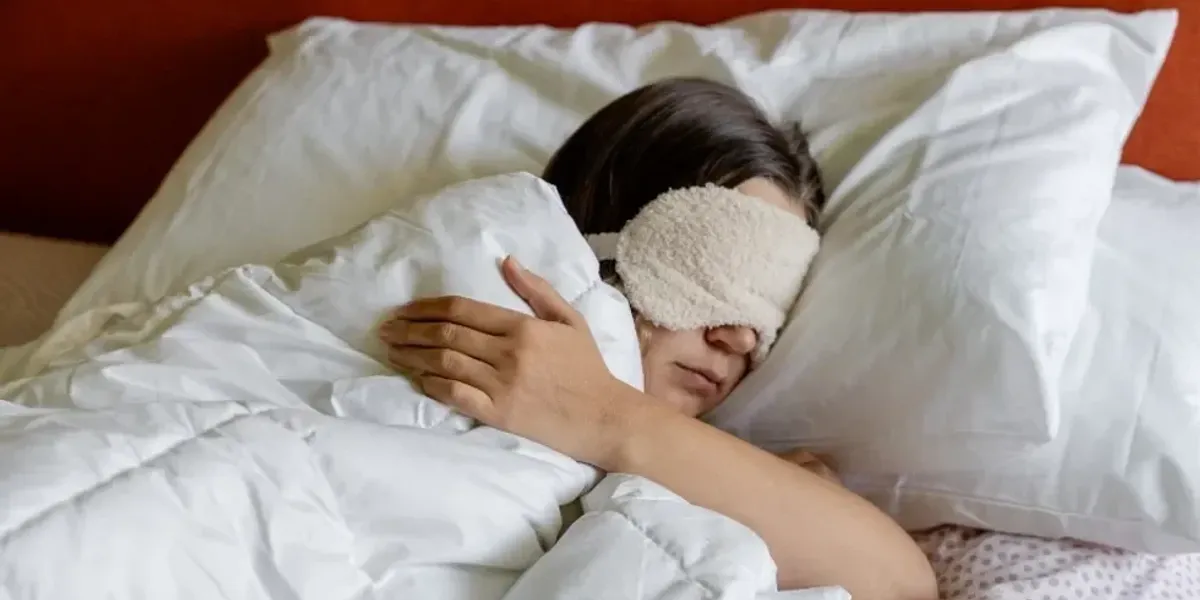 How to live longer: Scientists warn organs age faster outside of a specific sleep window