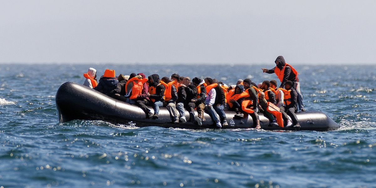 Labour's asylum betrayal is costing Britain billions - Rob Bates