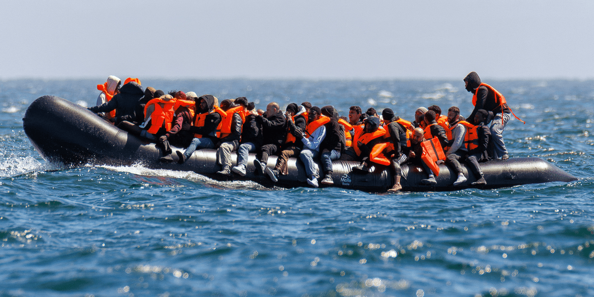 Migrant boat 'carried suspected killers to Britain' after fatal French beach stabbing