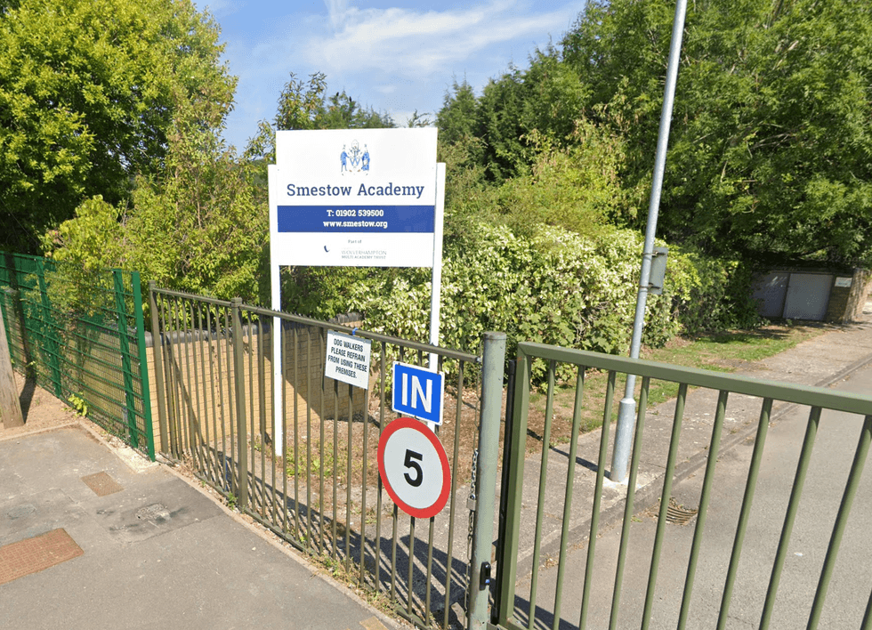 Smestow Academy