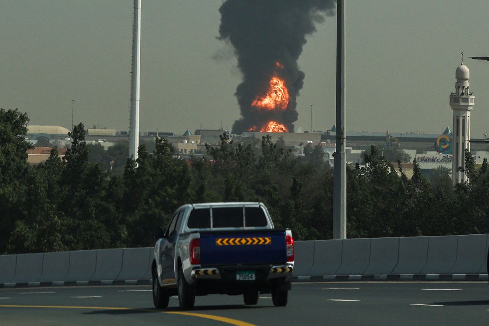 Smoke Dubai airport