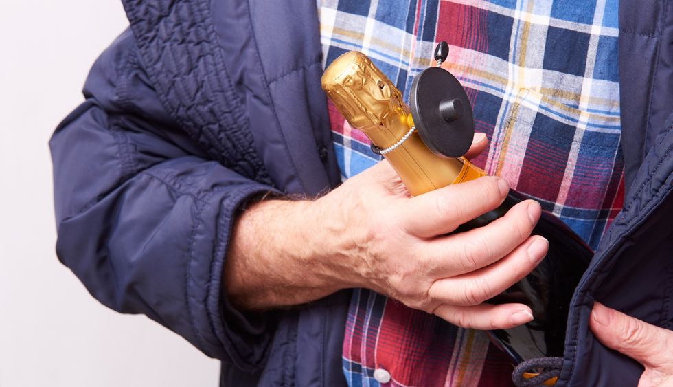 Some 793 shoplifting cases go unsolved a day